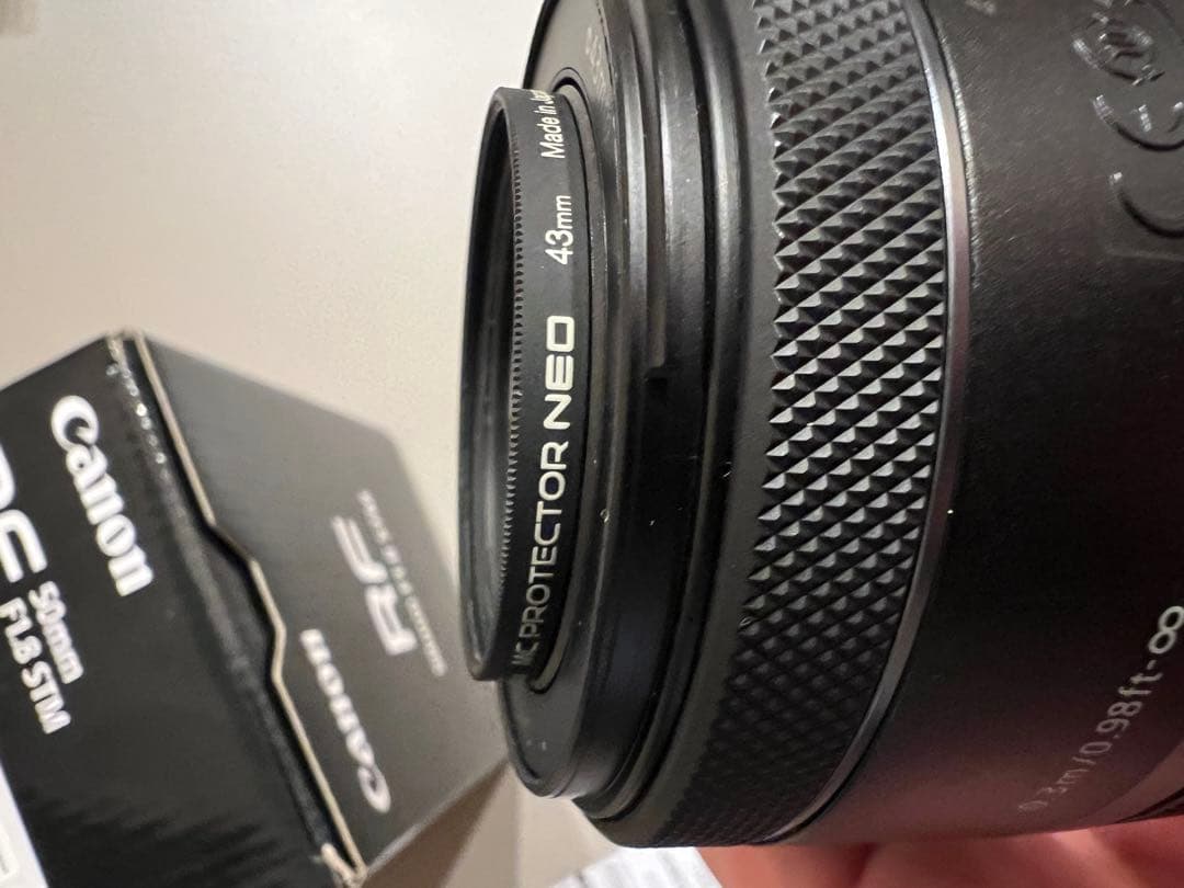 【保証書期限内＋フィルター付】Canon RF 50mm F1.8 STM