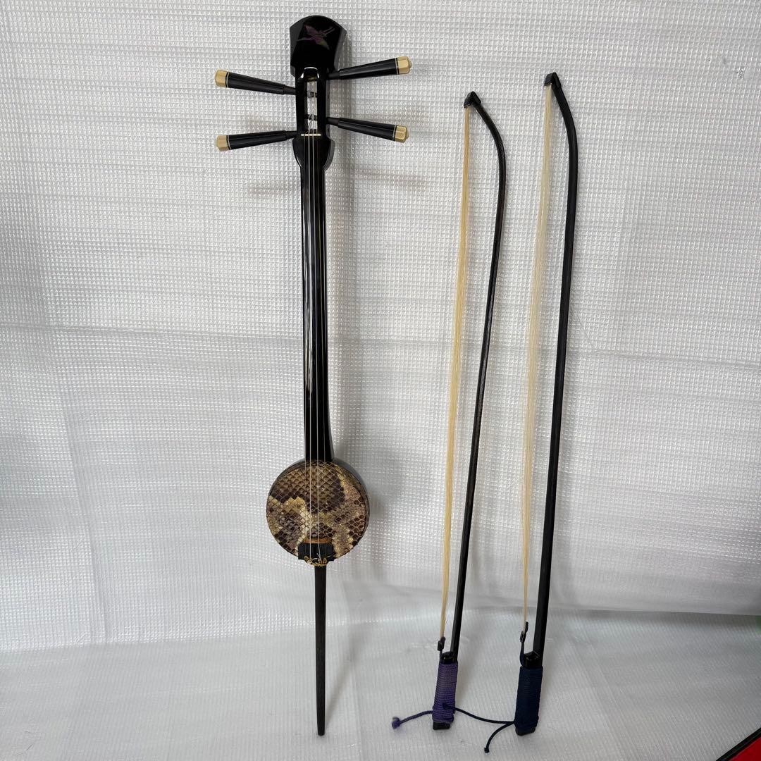 美品 琉球 胡弓 四弦 縞黒檀 本革 蛇皮　クーチョー 沖縄胡弓　擦弦楽器 蛇革