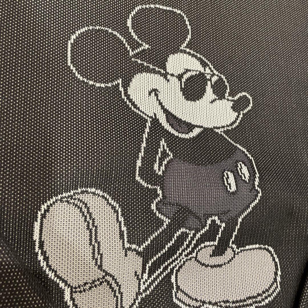 V12 ニット　ディズニー　ミッキー