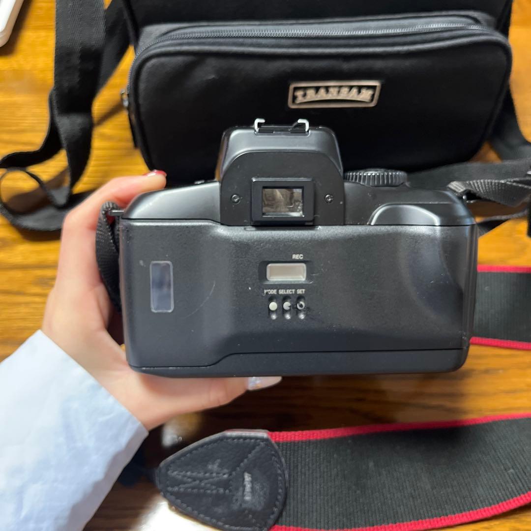 d*2様 Canon EOS 700D 一眼レフカメラ TRANSAM バッグ付