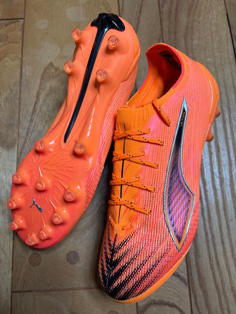 新品　訳アリ　大特価　プーマ　ウルトラ 6 アルティメット AG 25cm