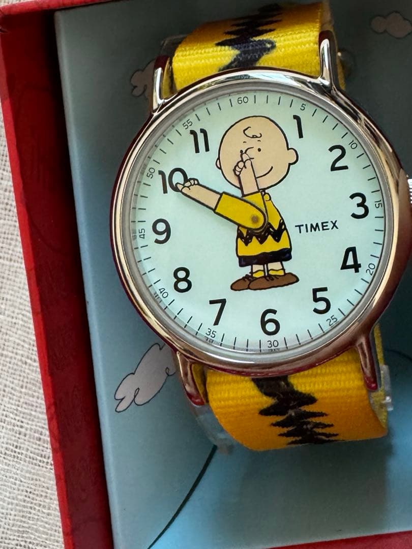 新品未使用　TIMEX PEANUTS チャーリーブラウン　腕時計