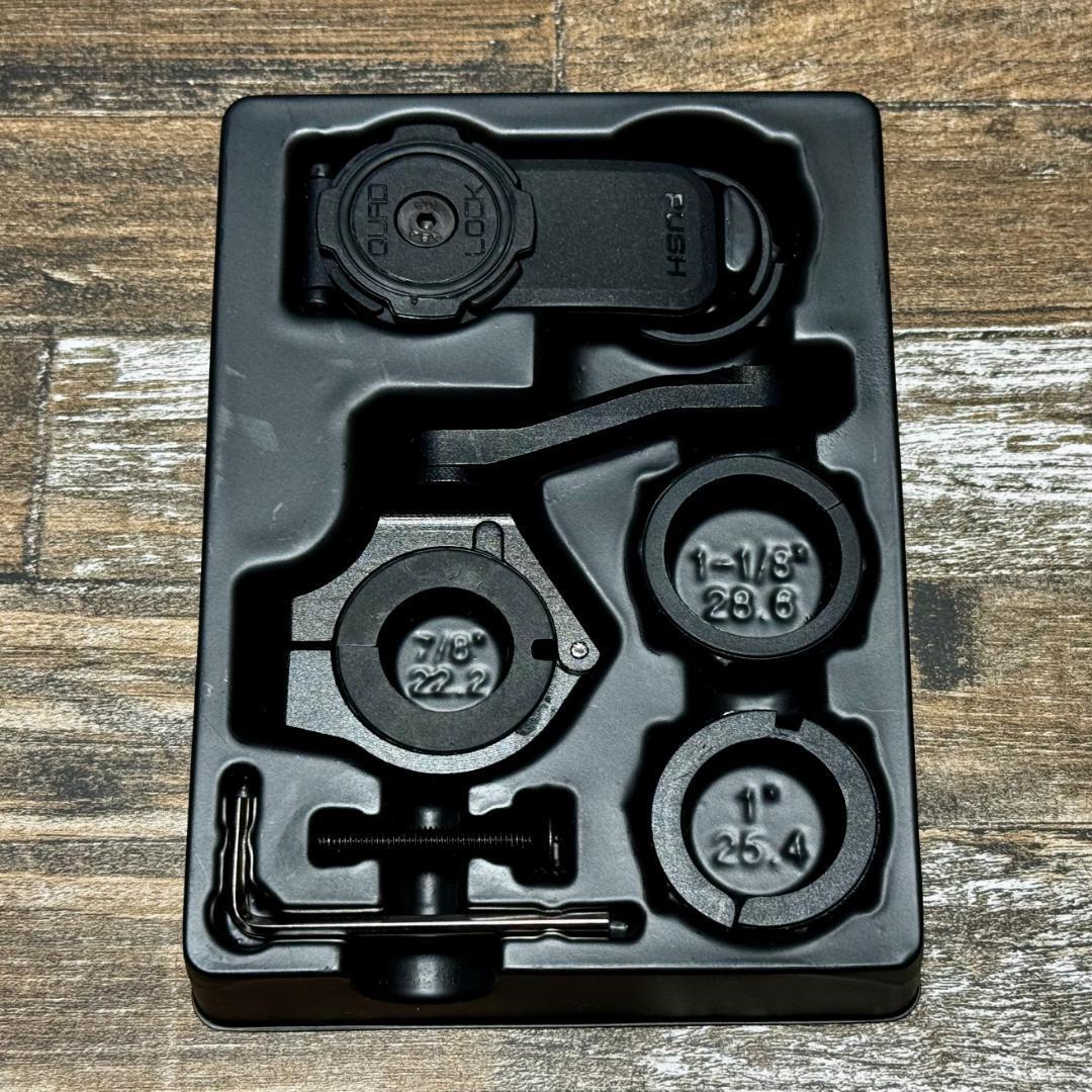 クアッドロック QuadLock ハンドルバーマウントプロ