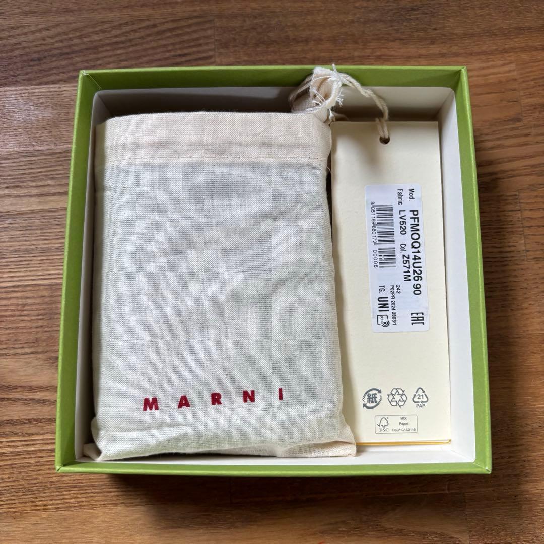 O　MARNI マルニ サフィアーノレザー 二つ折り財布 ネイビー