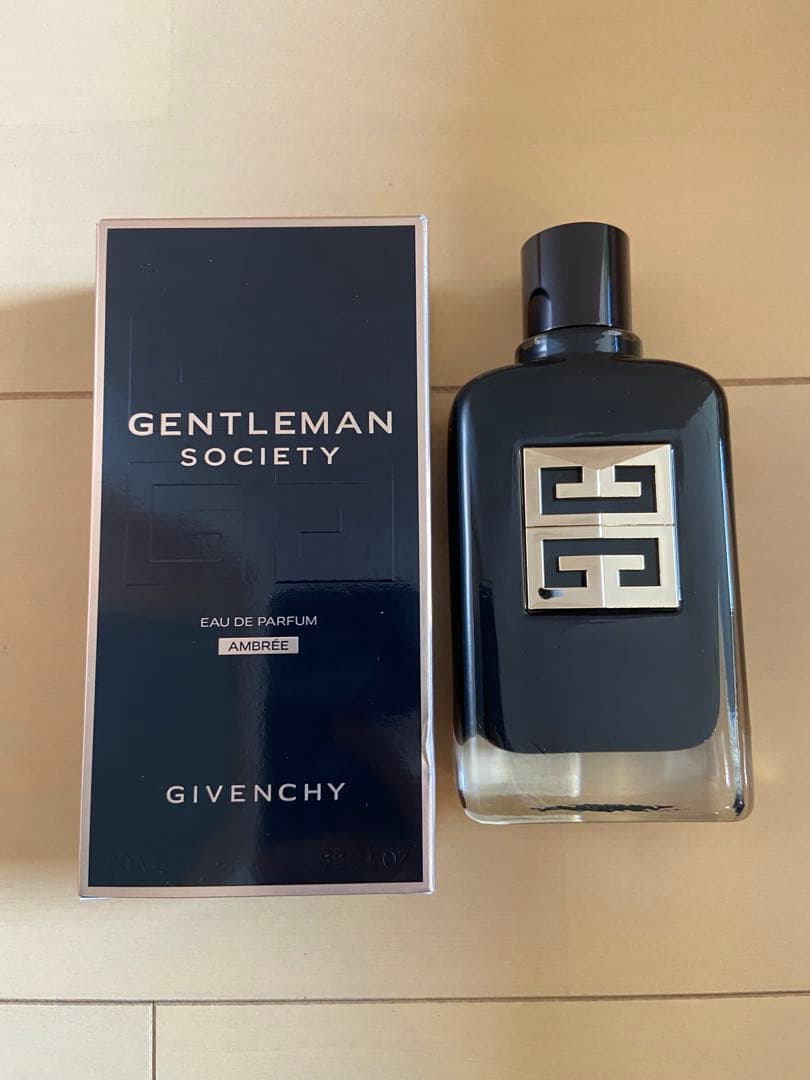 【新品！】ジバンシー ジェントルマン オーデパルファム ソサイエティアンブレ