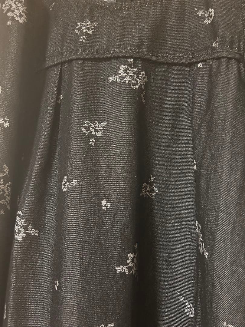 WILFULLY ブラック フラワープリント ロングドレス