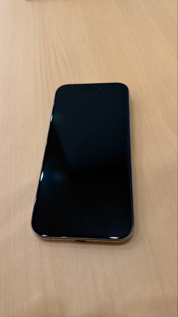 新品未使用 iPhone 15 Pro 256GB ナチュラル simfree