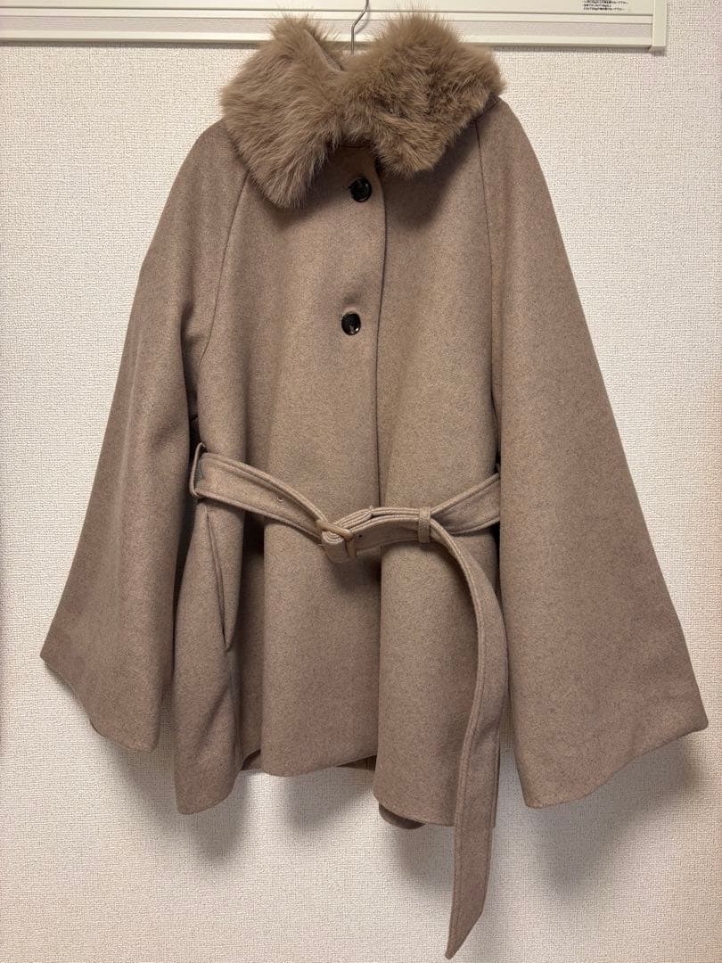 Chico ファー取り外しケープコート グレージュ ファー コート チコ