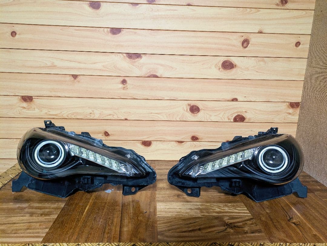 送料無料 86 BRZ ZC6 ZN6 ヘッドライト イカリング 黄ばみ無し