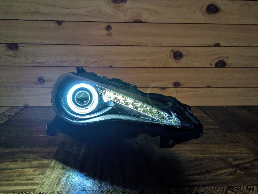 送料無料 86 BRZ ZC6 ZN6 ヘッドライト イカリング 黄ばみ無し