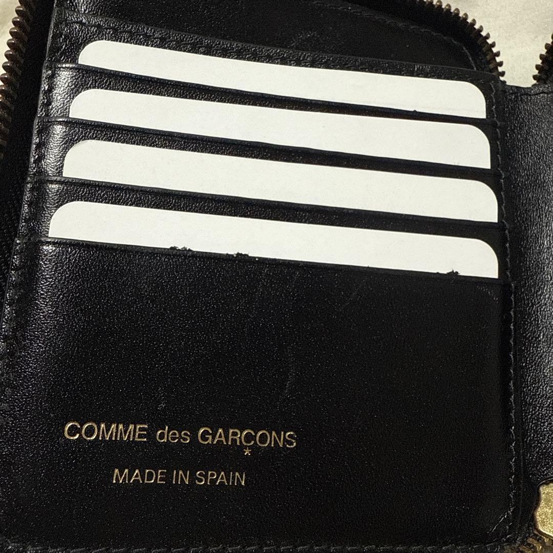 コムデギャルソン折りたたみ財布