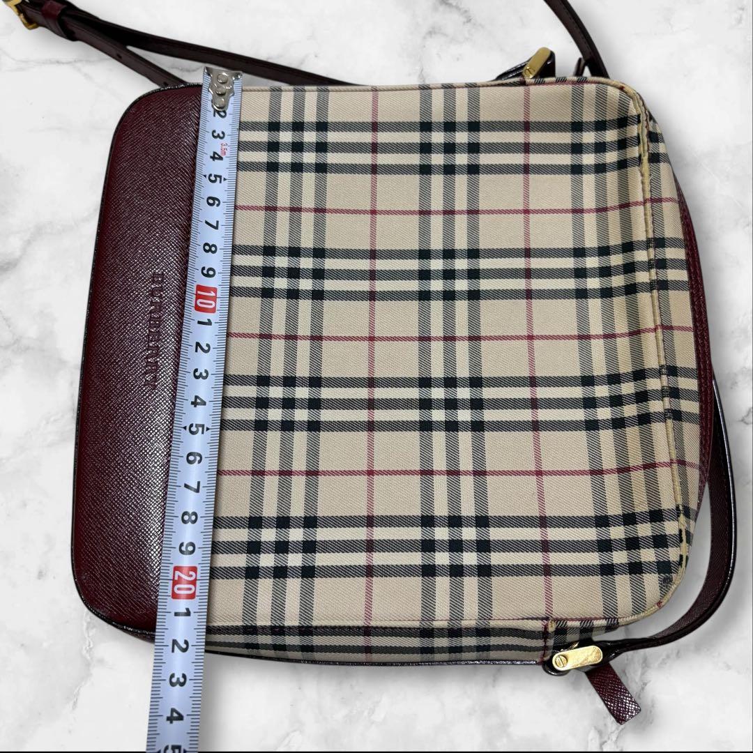 Burberry バーバリー　ショルダーバッグ　ノバチェック　レザー　レッド