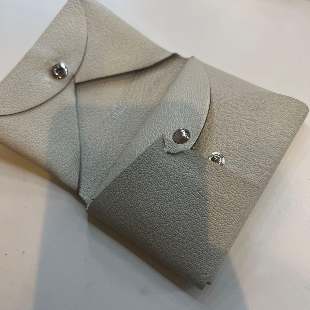 エルメス　カルヴィデュオ