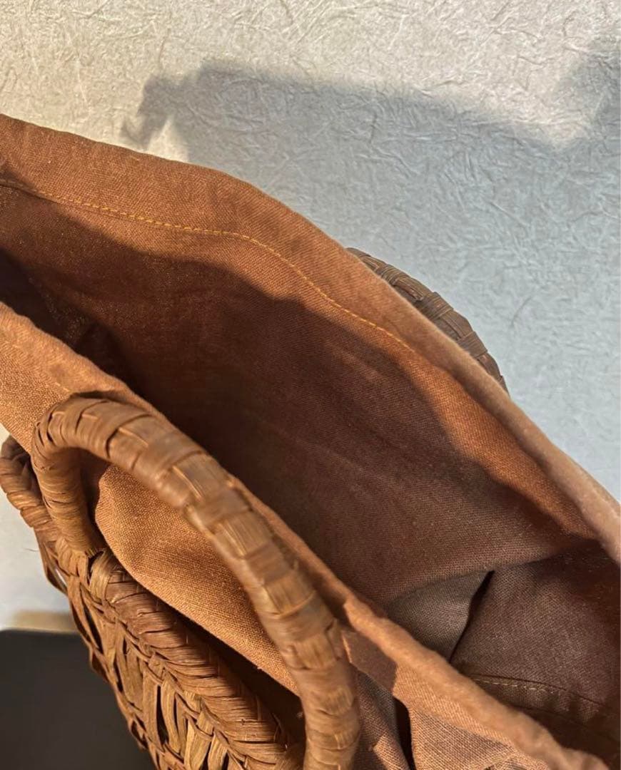 【早い勝ち！値下げ】☆山葡萄かごバック 色育つ手作りバック