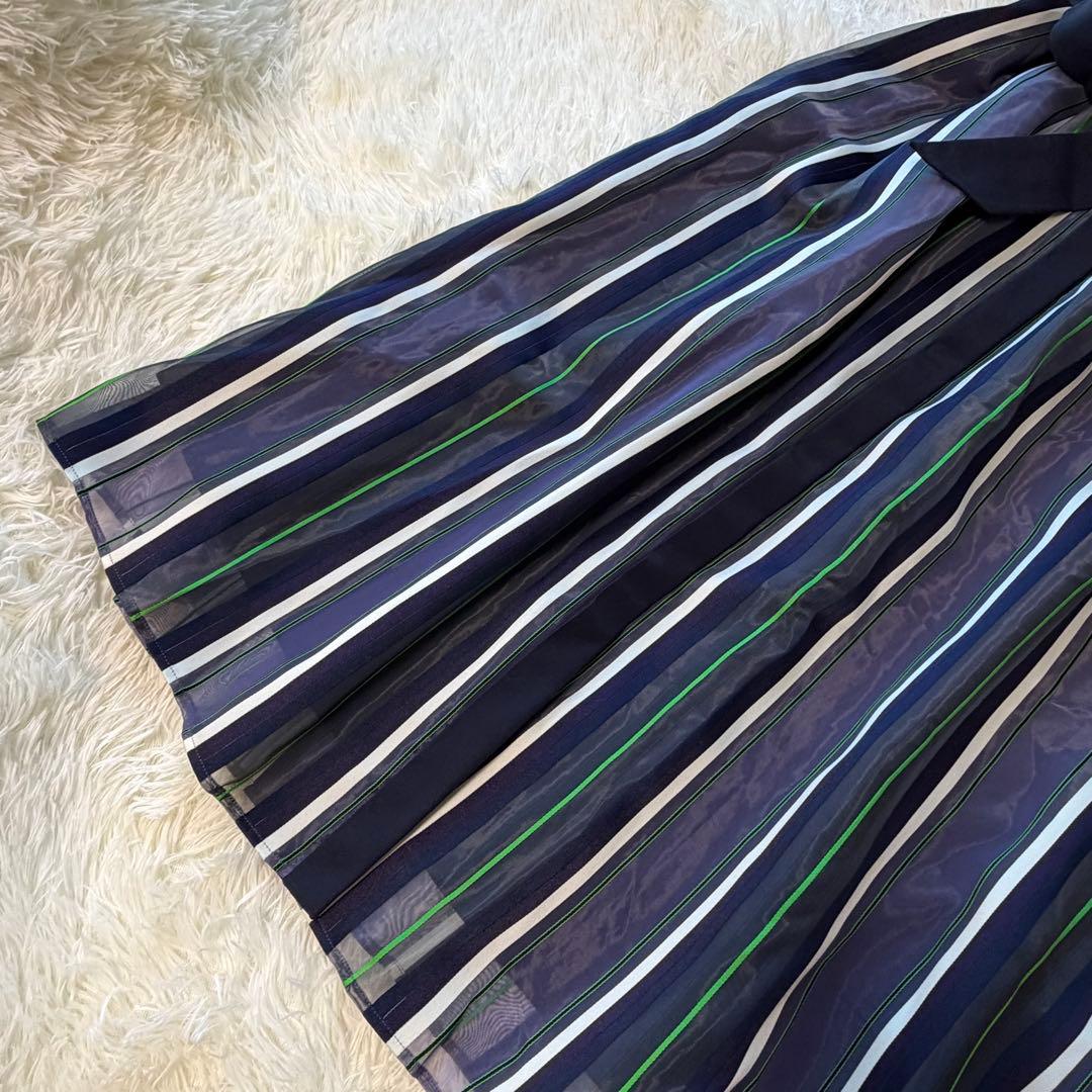 美品　グレースクラス　シアーストライプJQワンピース　ロング　ウエストリボン