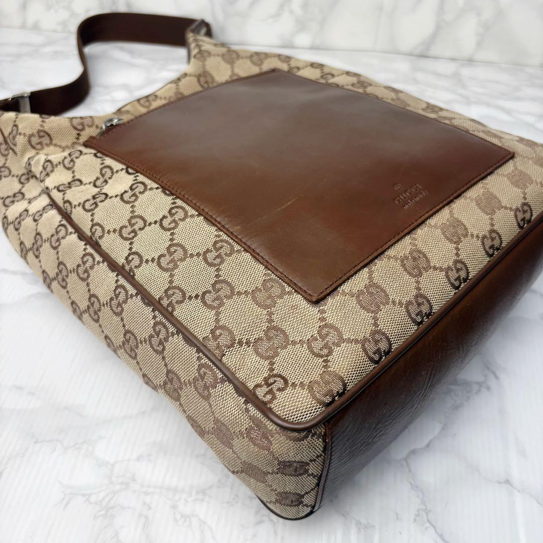 041 美品 GUCCI ワンショルダー ショルダーバッグ 肩掛け xo4