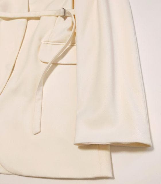 美品★anuans アニュアンス★ミドルレングススリットスリーブジャケット