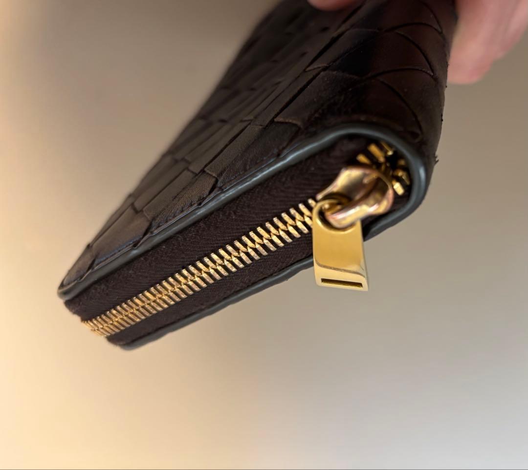 BOTTEGA VENETAブラウン財布