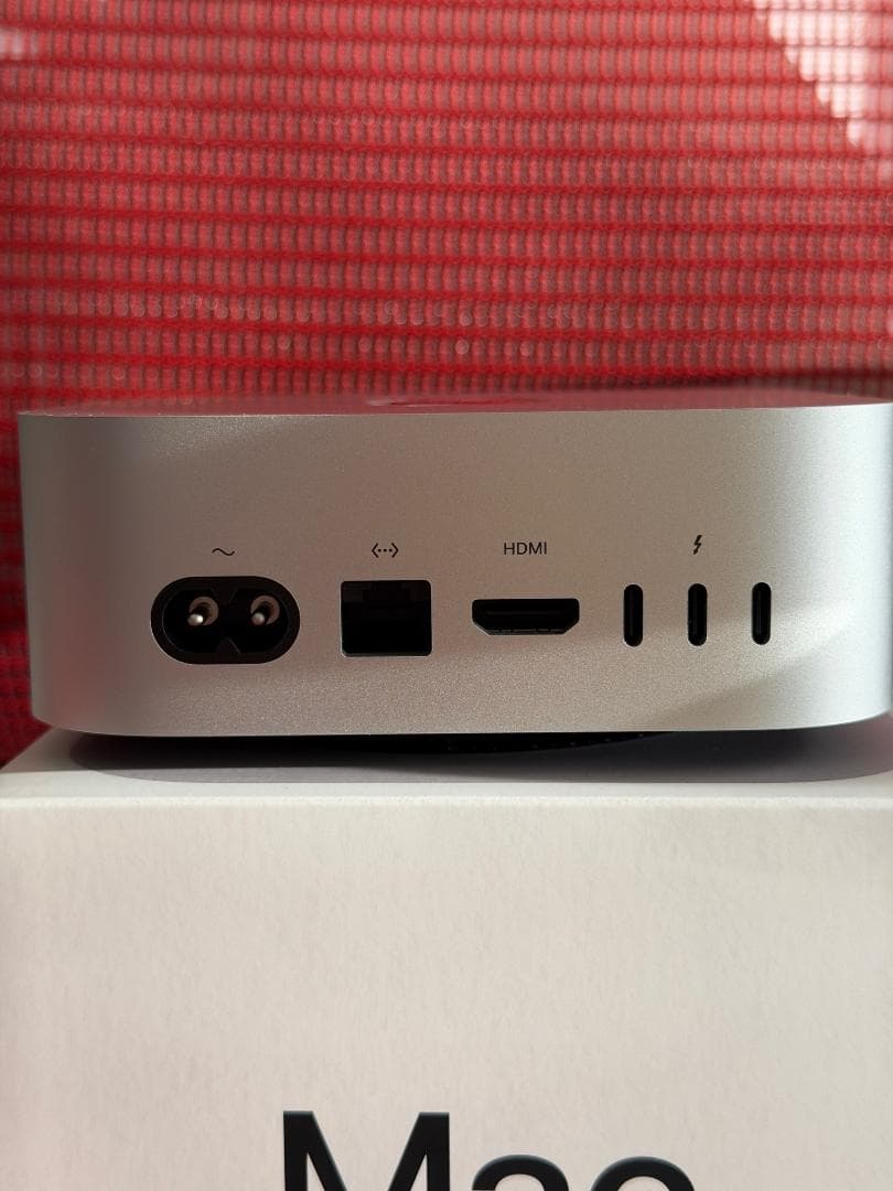 【極美品】Mac mini M4 Pro/24GB/1TB/10Gb LAN