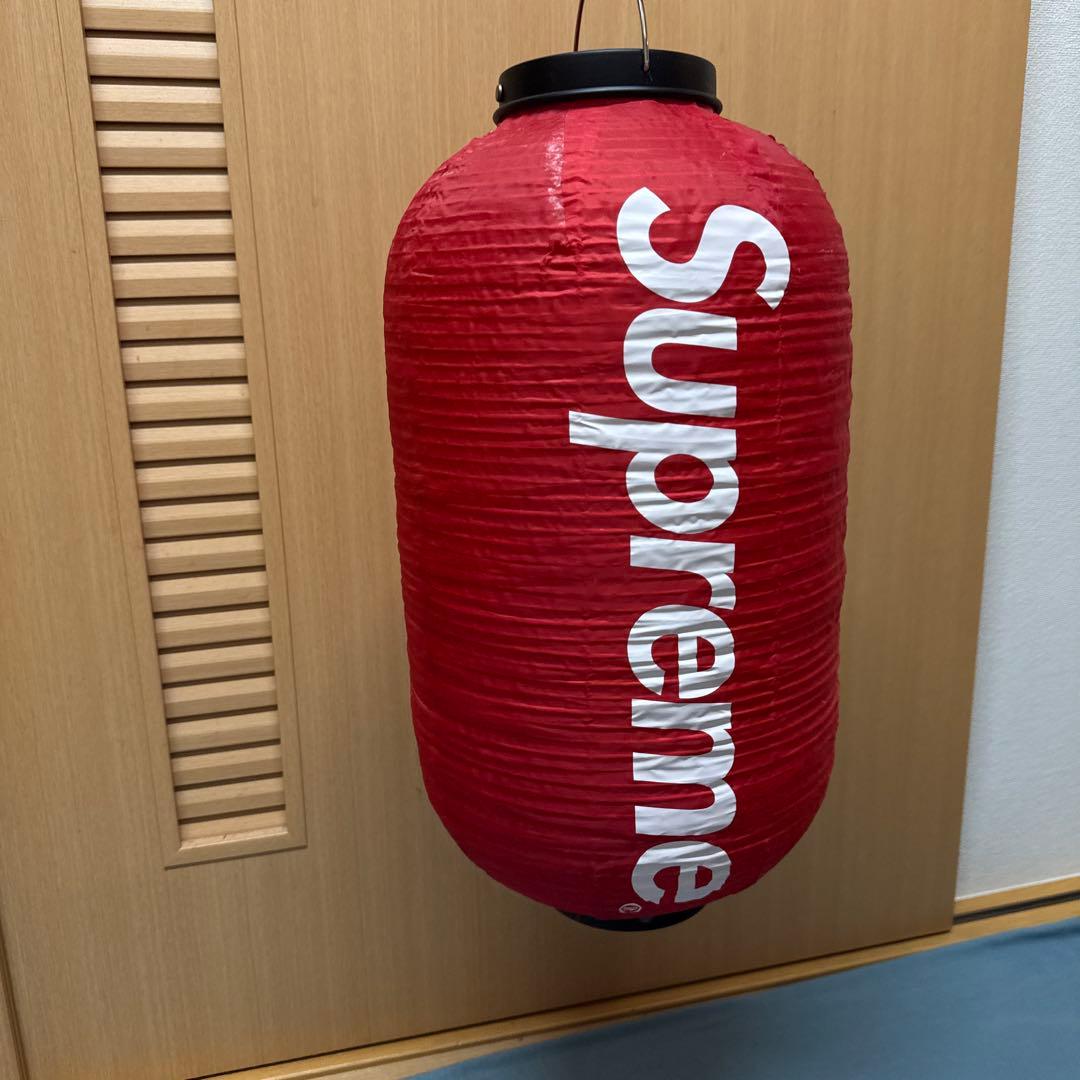 Supreme 提灯