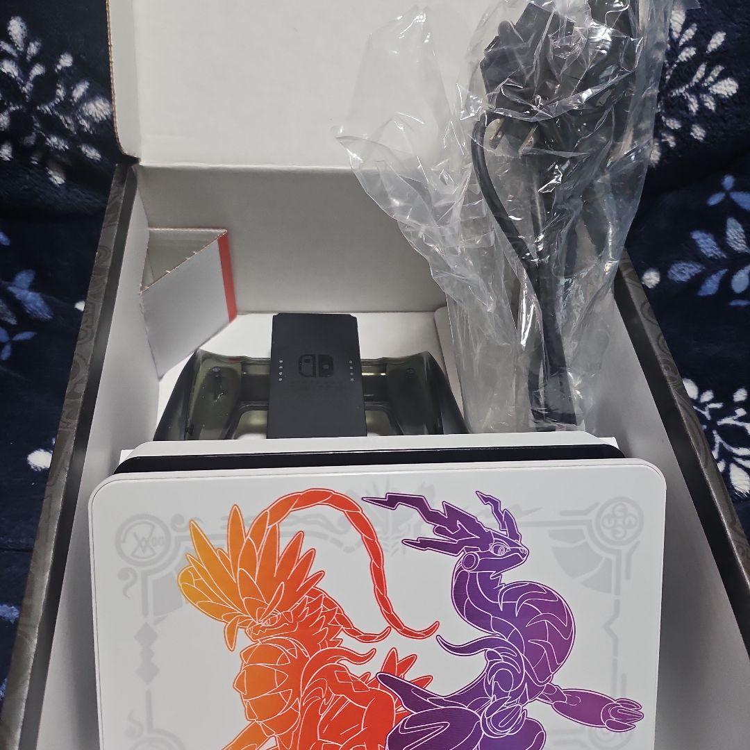 Switch Nintendo Switch 有機ELモデル スカーレット・バ…