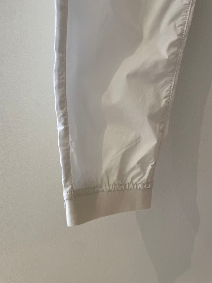 お値下げ‼️ストーンアイランド.パンツ.Ｗ33.美品