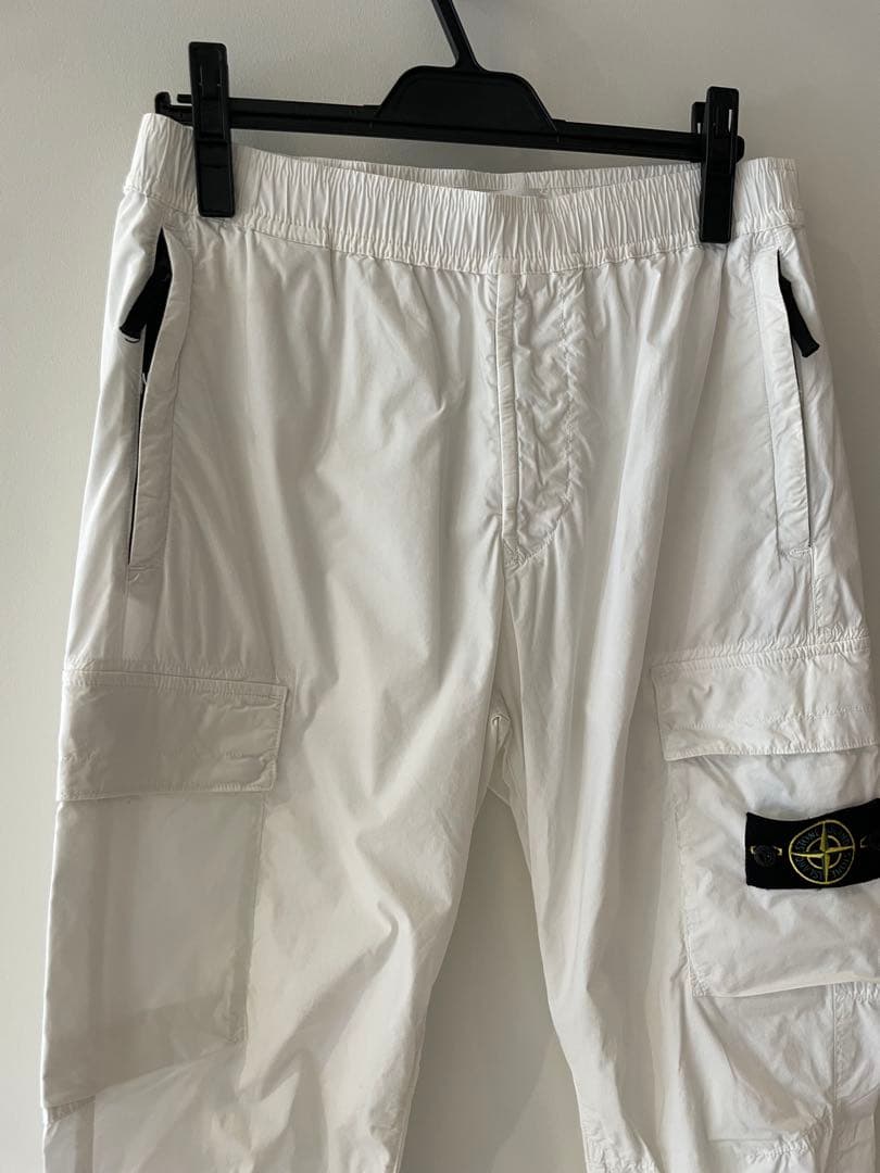 お値下げ‼️ストーンアイランド.パンツ.Ｗ33.美品