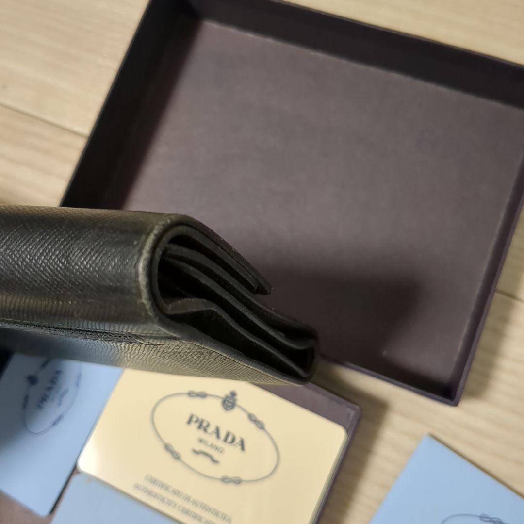箱付き　 プラダ サフィアーノ M170 トライアングルロゴ 三つ折り財布