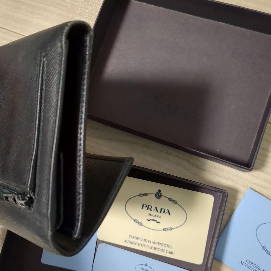 箱付き　 プラダ サフィアーノ M170 トライアングルロゴ 三つ折り財布