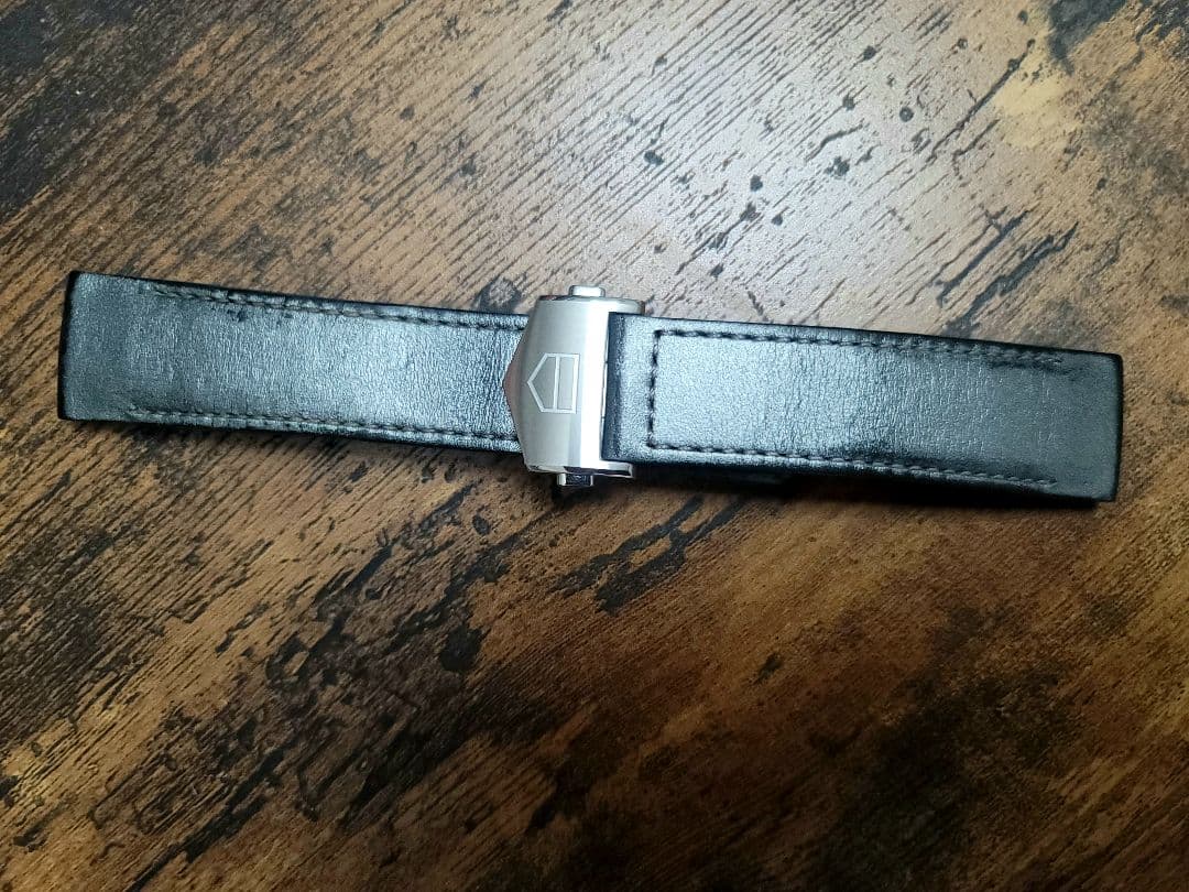 タグホイヤー コネクティッド E4用ブレスレット未使用＋おまけ付き