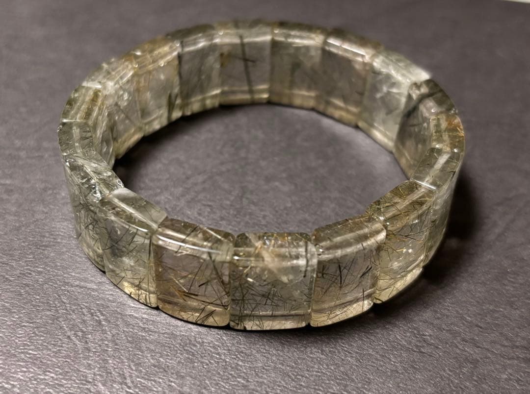 グリーンルチル バングル（鑑別書付）