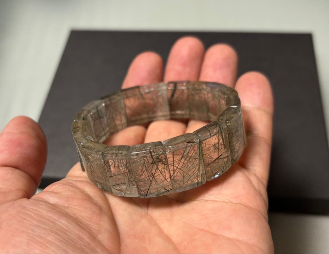 グリーンルチル バングル（鑑別書付）