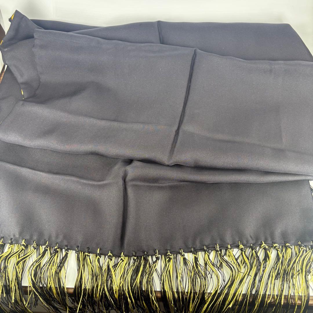 VERSACE フリンジショール シルク ブラック×ゴールド　男女兼用