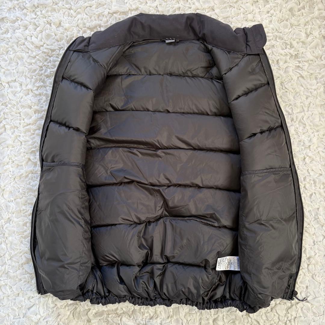 美品モンベル ライトアルパインダウンベスト(XL)ブラック系色