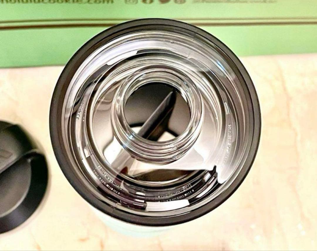 新品再入荷　ホノルルクッキー YETIタンブラー水筒ボトルイエテ イ日本未発売