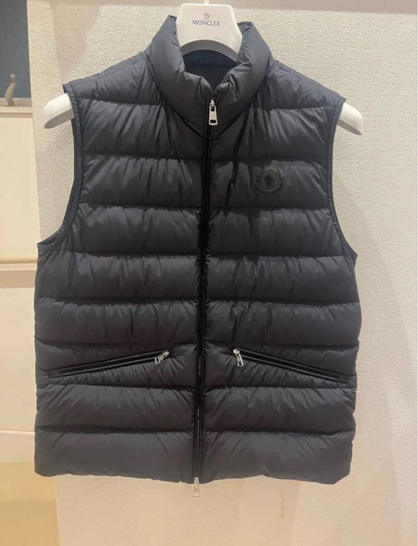 ゆきんこ【極美品】モンクレール　ダウンベスト　TREOMPAN　サイズ1