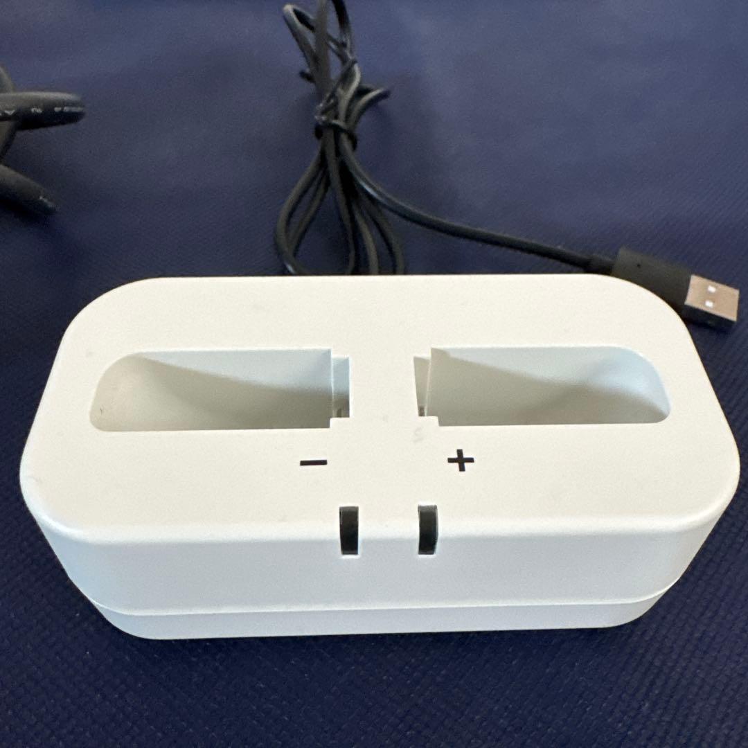 Switch本体完全セット＋ジョイコンLR＋充電器＋携帯用ケース