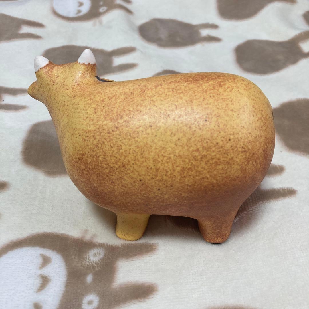 リサラーソン 置物 スウェーデンのお花のうし（イエロー）