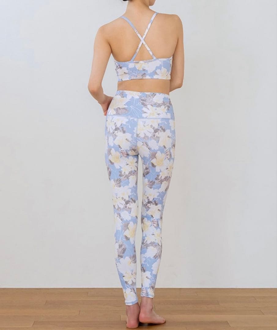 新品　SUKALA ヨガウェア LL サイズ 花柄