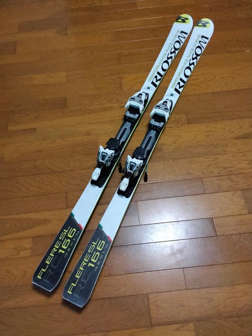 BLOSSUM FLERE SL-RC 166cmスキー板
