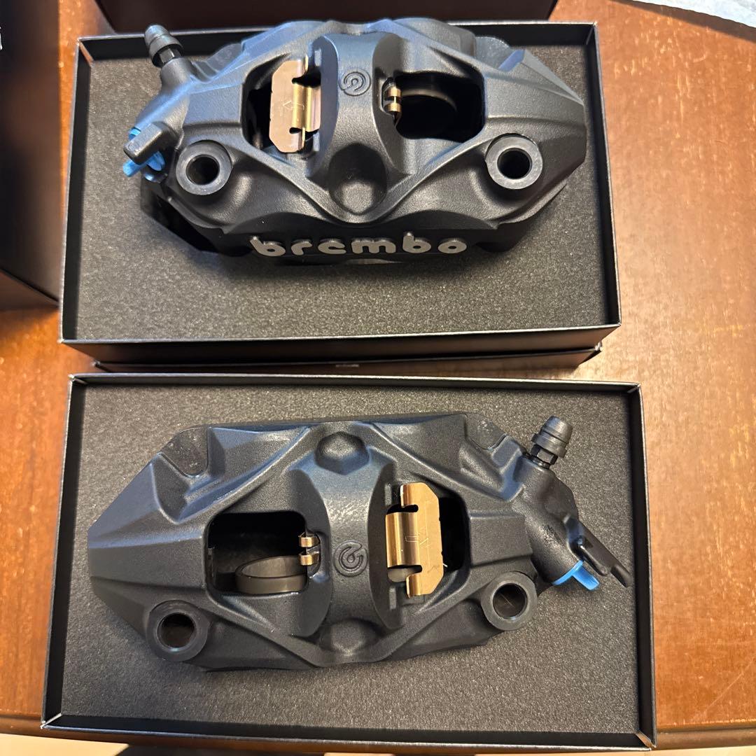 スズキ　KATANA 刀　brembo キャリパー 2個セット　新車外し