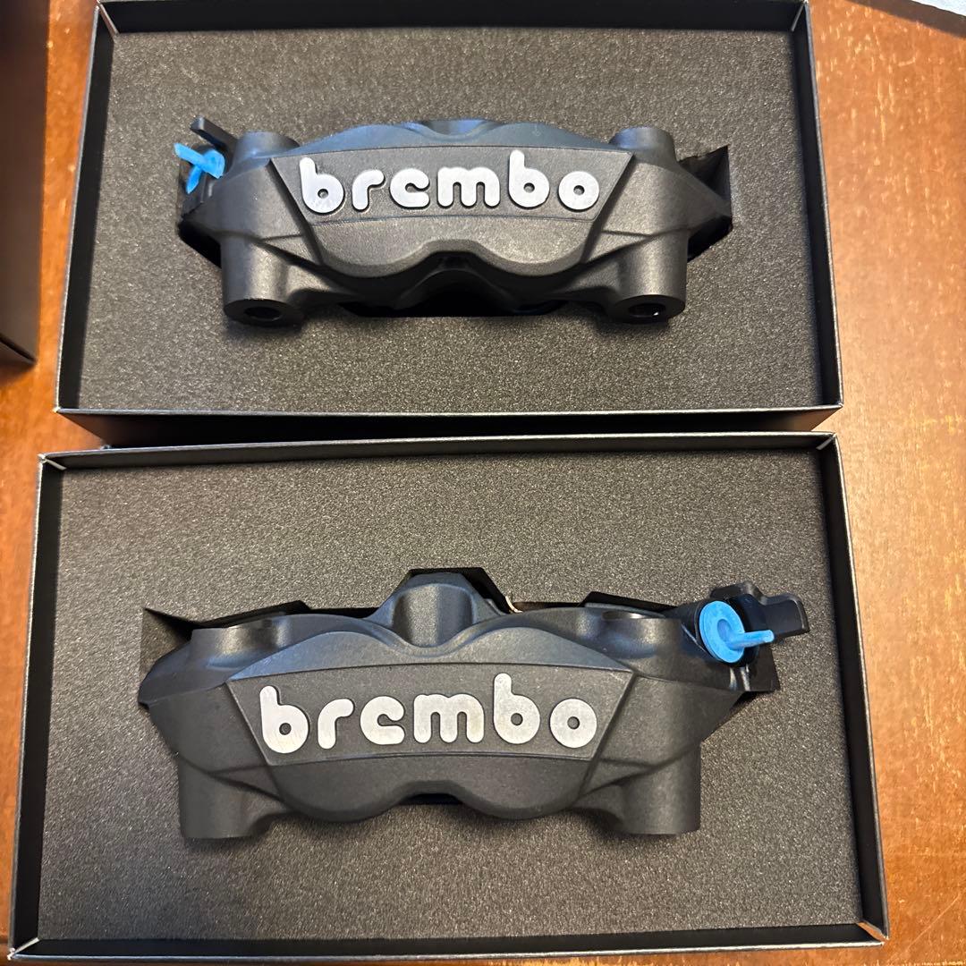 スズキ　KATANA 刀　brembo キャリパー 2個セット　新車外し
