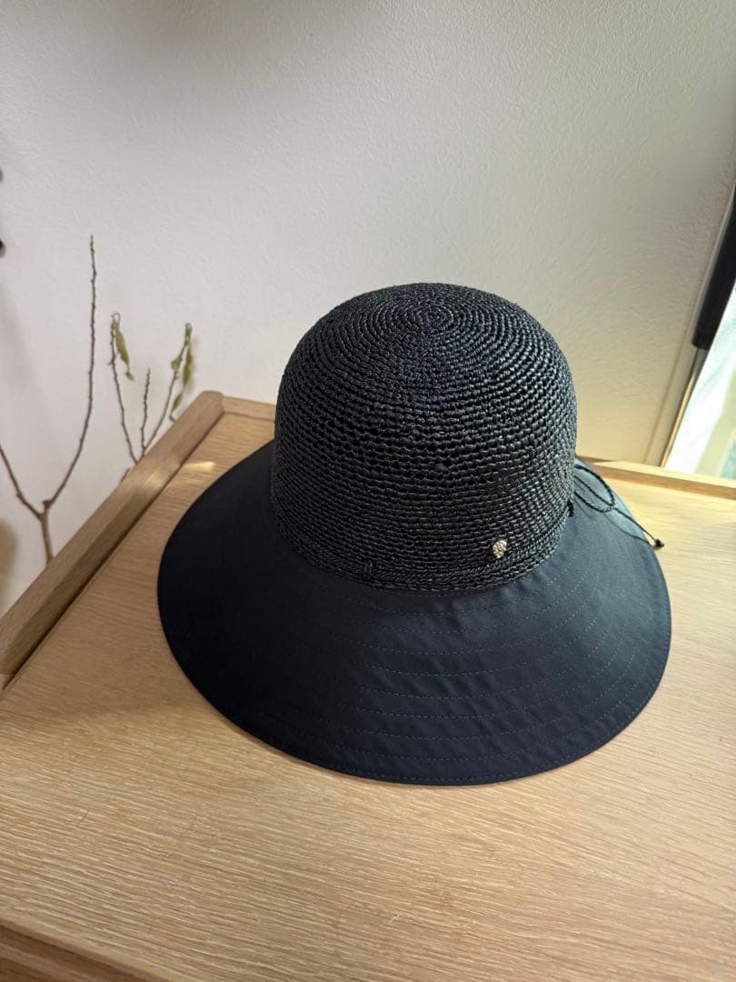 ヘレンカミンスキー　KALOLA 帽子