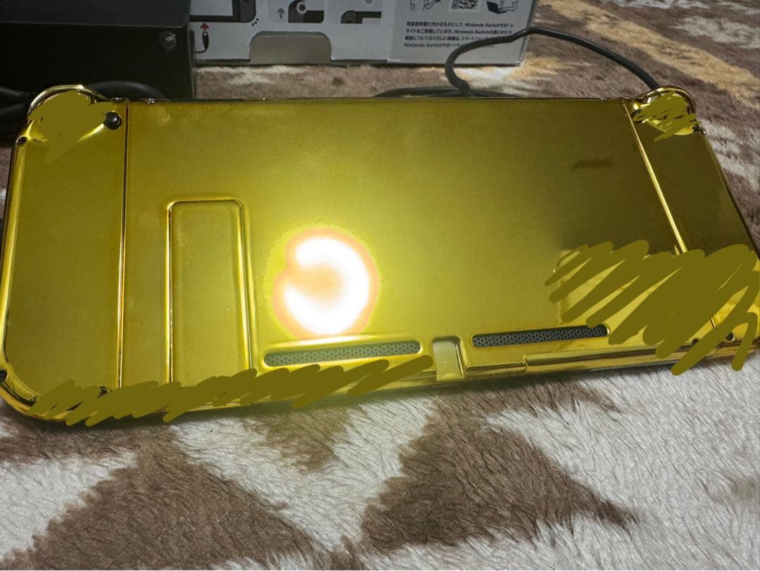 任天堂スイッチ 本体 ゴールドカスタム(スマブラも付けられます）