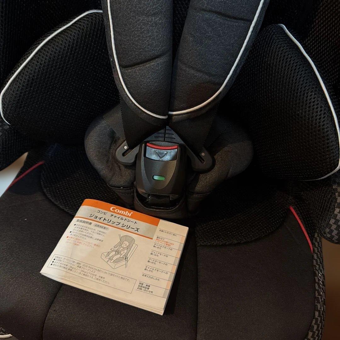 【中古】コンビ ジョイトリップ エッグショック チャイルドシート　ジュニアシート