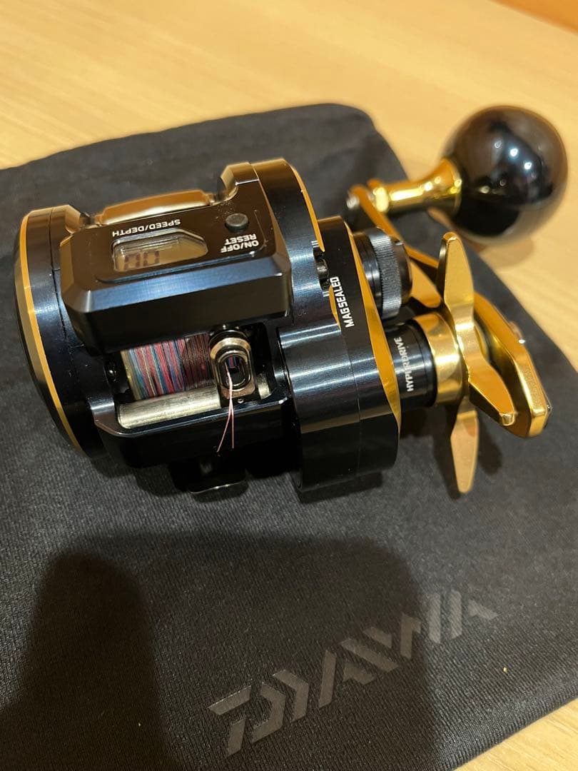 ダイワ　ソルティガ　IC 300L 左ハンドル