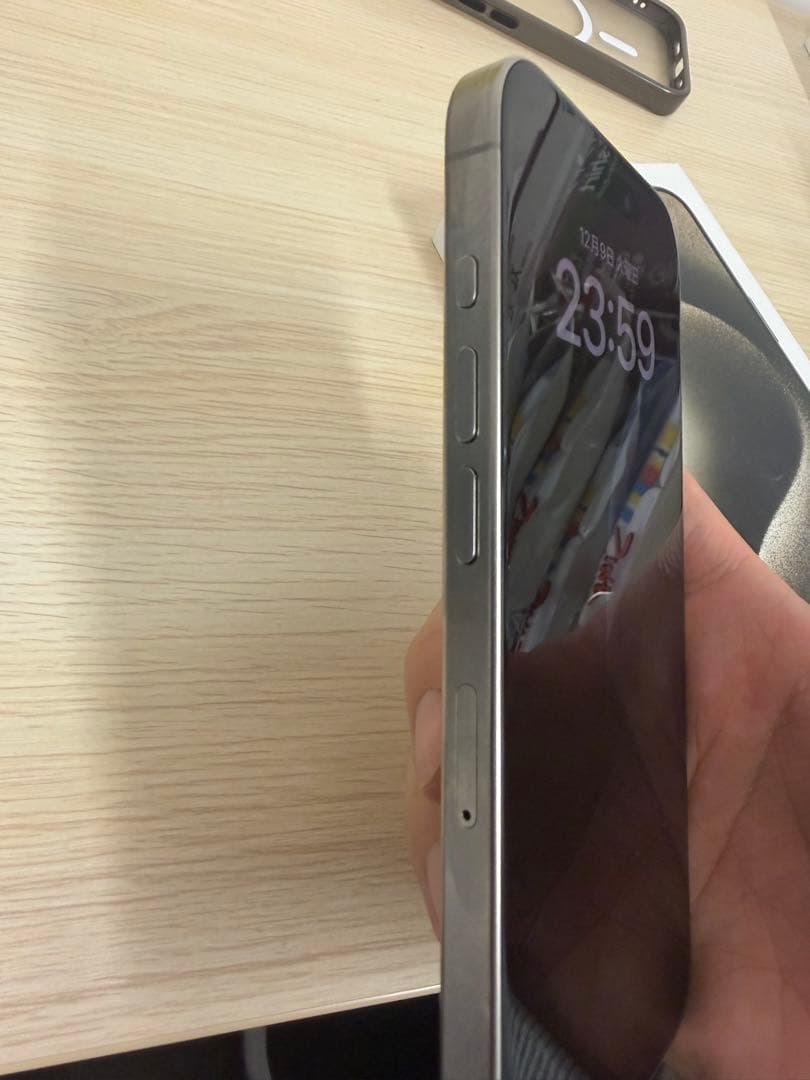 携帯電話本体 Han Thai