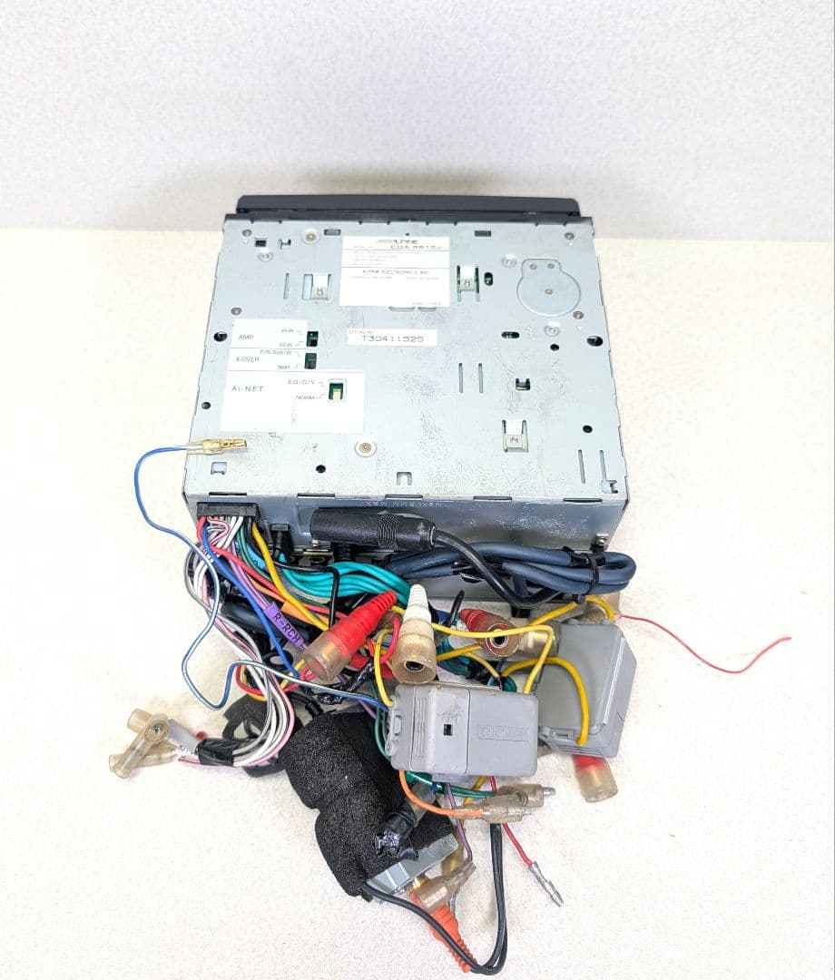 通電確認済◾️ALPINE CDA-9815J 1DINユニット　60W x4