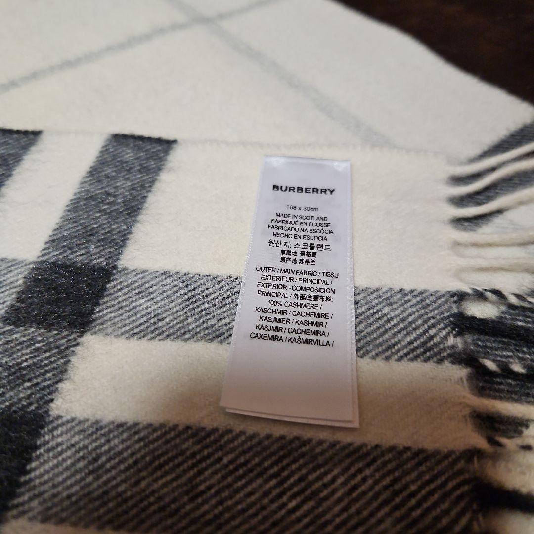 s　　BURBERRY　バーバリー　カシミヤマフラー