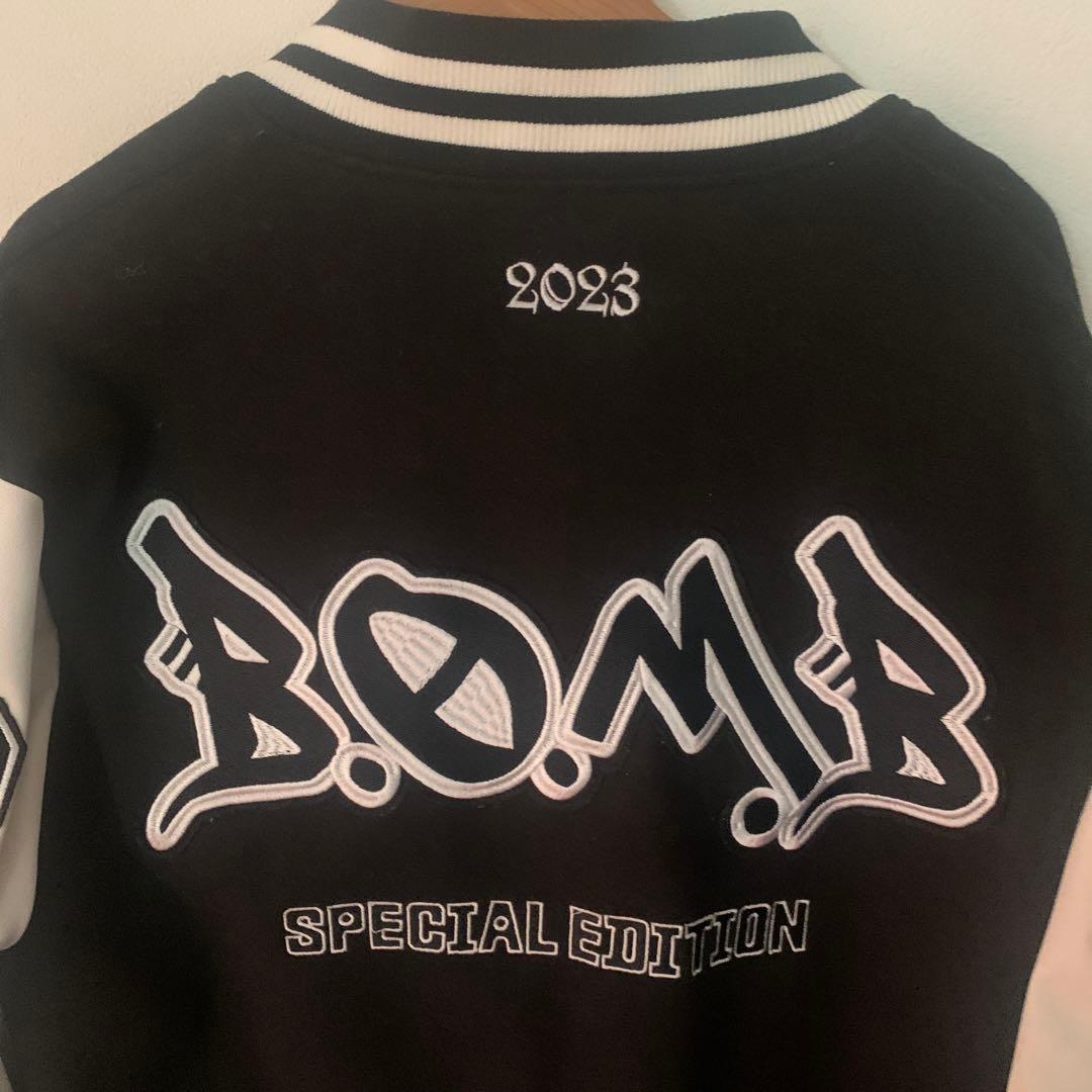 TREASURE B.O.M.B スタジャン Mサイズ 2回着用　トレジャー